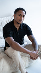 The Lucian Zip - black